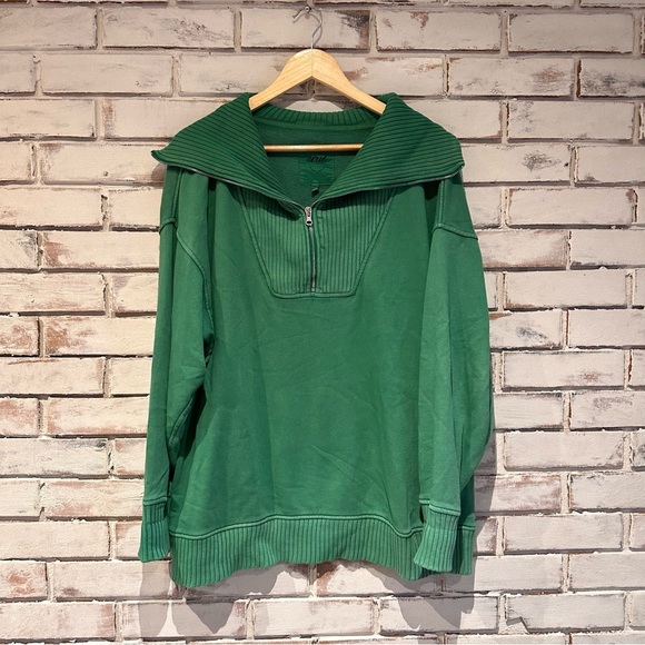 aerie Tops - Aerie down to earth 1/4 zip oversized green size medium